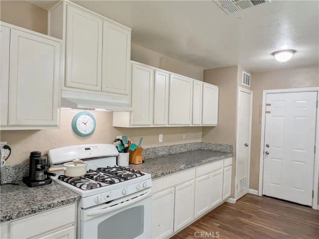 3013 Cornell, Bakersfield, CA 93305