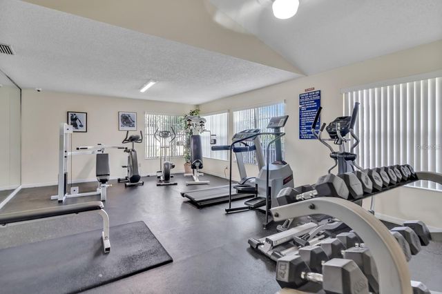 5003 LAGUNA BAY CIRCLE 15, Kissimmee, FL 34746