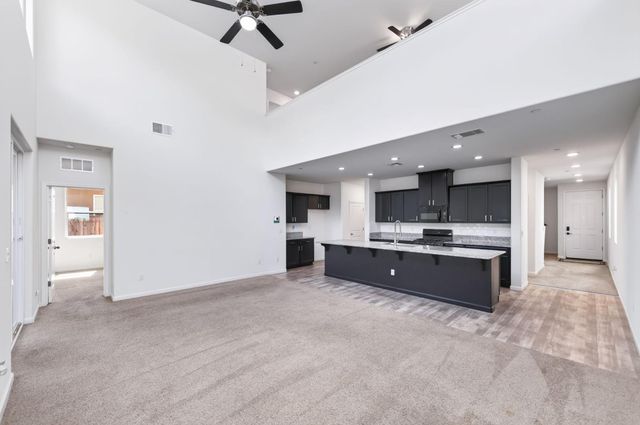 2309 S Justin Avenue, Fresno, CA 93725