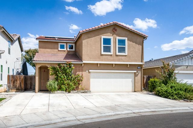 2309 S Justin Avenue, Fresno, CA 93725