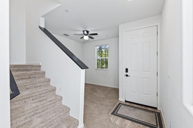 2309 S Justin Avenue, Fresno, CA 93725