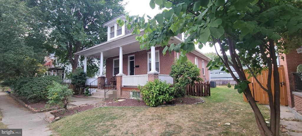 3228 N 4TH ST, Harrisburg, PA 17110