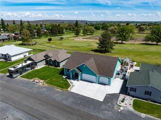 19283 NW St Andrews Drive, Soap Lake, WA 98851