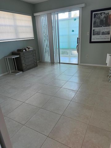 41 Woodland Drive 102, Vero Beach, FL 32962