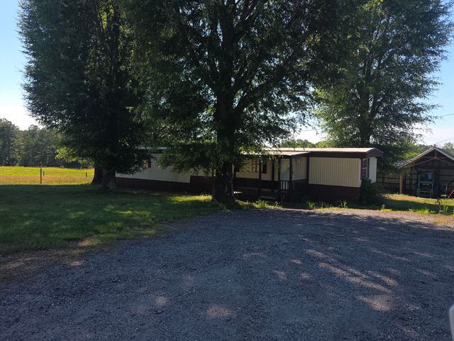 255 Plantation DR, Penhook, VA 24137