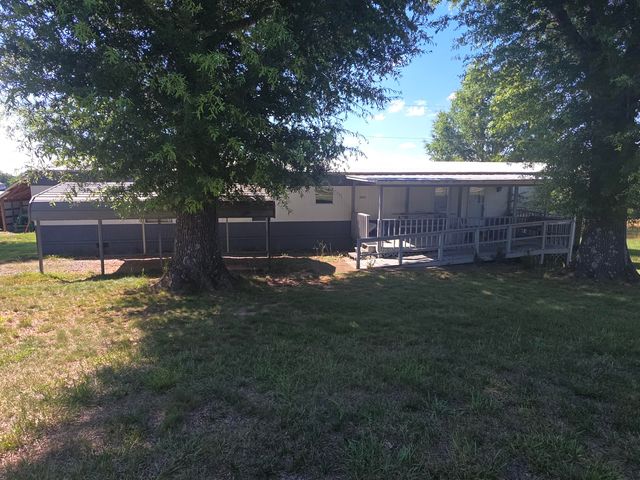 255 Plantation DR, Penhook, VA 24137