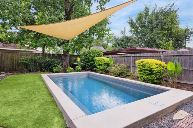 2618 Cleburne Street, Houston, TX 77004