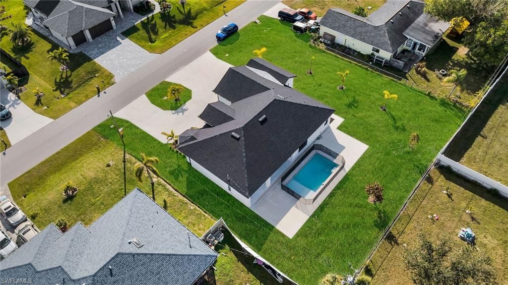423 NW 6th TER, CAPE CORAL, FL 33993 — photo 4