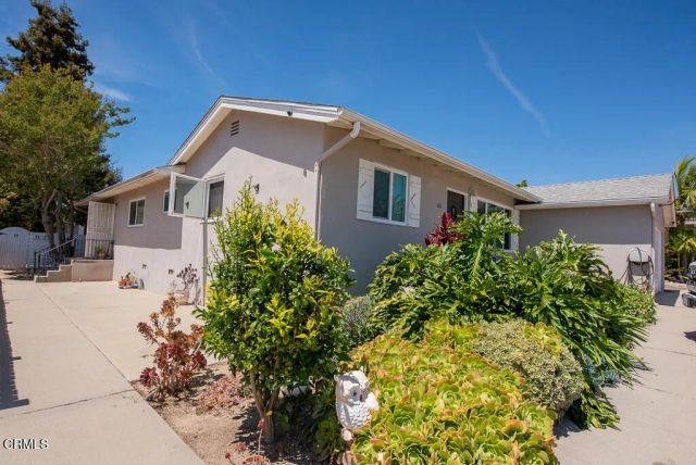 65 College Drive, Ventura, CA 93003