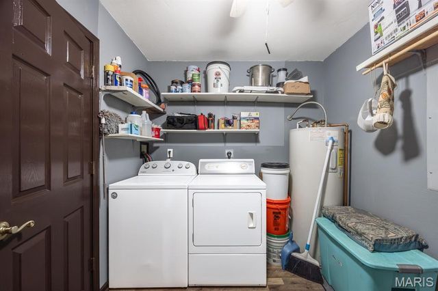 2219 S 5th Street, Fayetteville, IL 62258