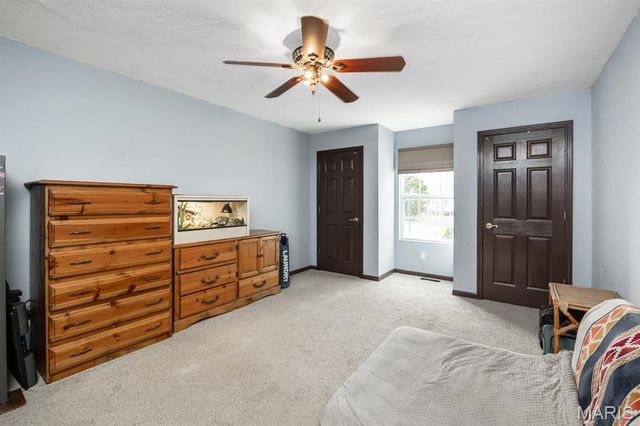 2219 S 5th Street, Fayetteville, IL 62258