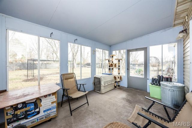 2219 S 5th Street, Fayetteville, IL 62258