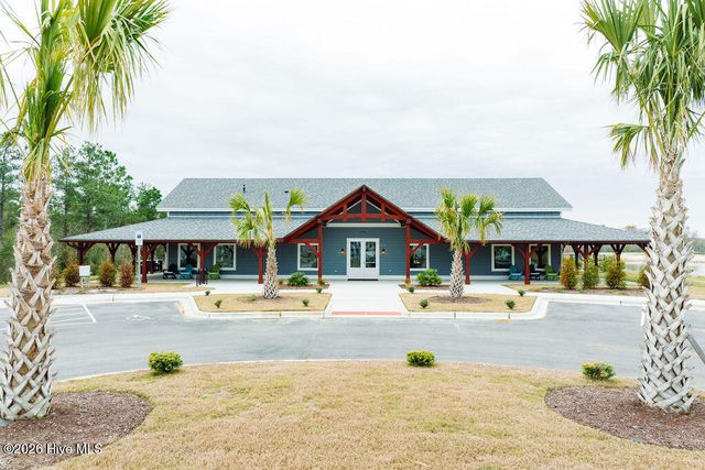 3327 Island Lakes Drive, Southport, NC 28461