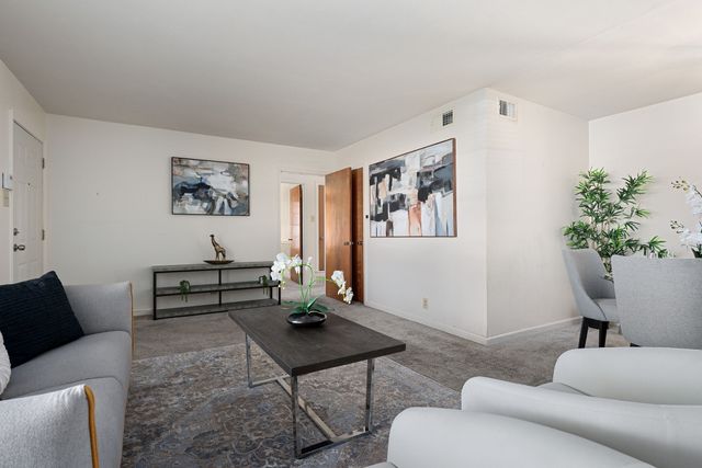 2650 Klondike Drive, Dallas, TX 75228