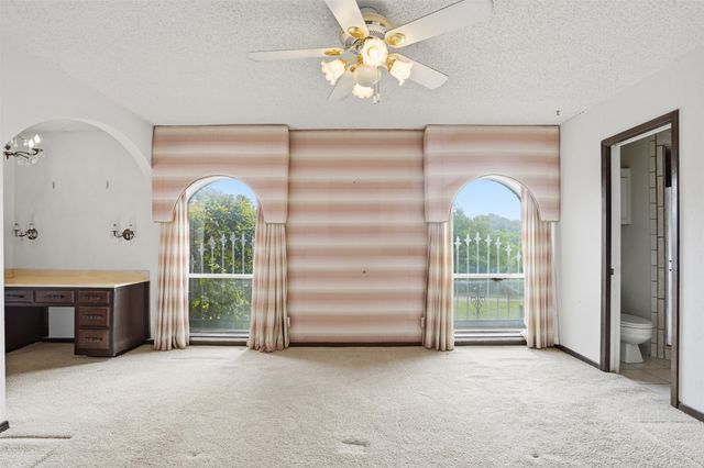 201 Mesa Grande Drive, Fort Worth, TX 76108