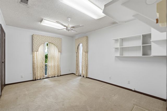 201 Mesa Grande Drive, Fort Worth, TX 76108