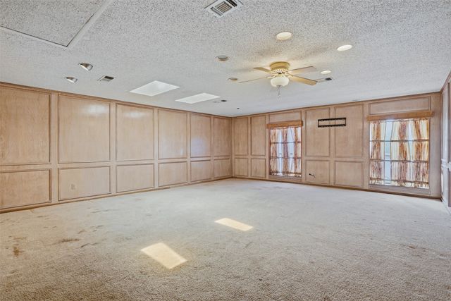 201 Mesa Grande Drive, Fort Worth, TX 76108