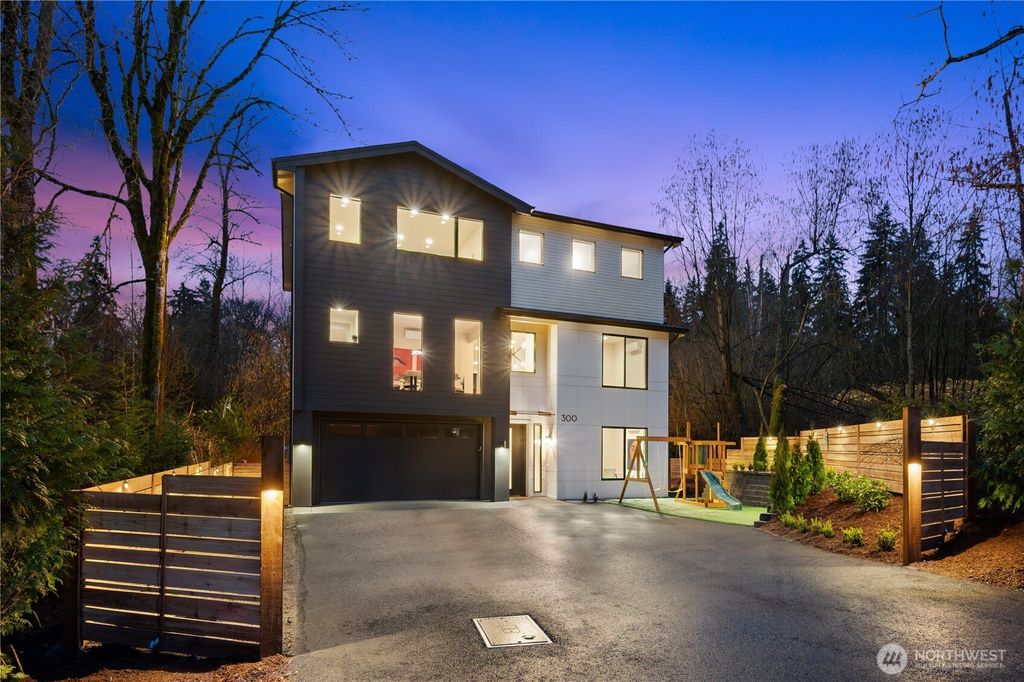 300 SE 208th Street, Bothell, WA 98012