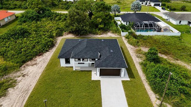 782 HOMESTEAD ROAD S, Lehigh Acres, FL 33974