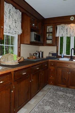 34 West Range Road, Effingham, NH 03882
