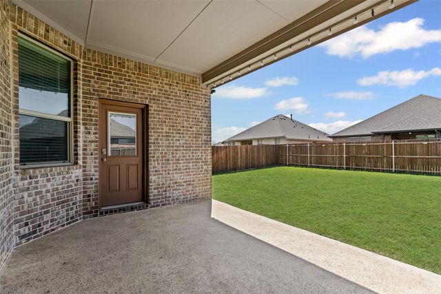 3640 Twin Pines Drive, Grand Prairie, TX 76065