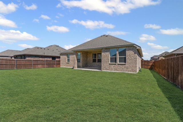 3640 Twin Pines Drive, Grand Prairie, TX 76065