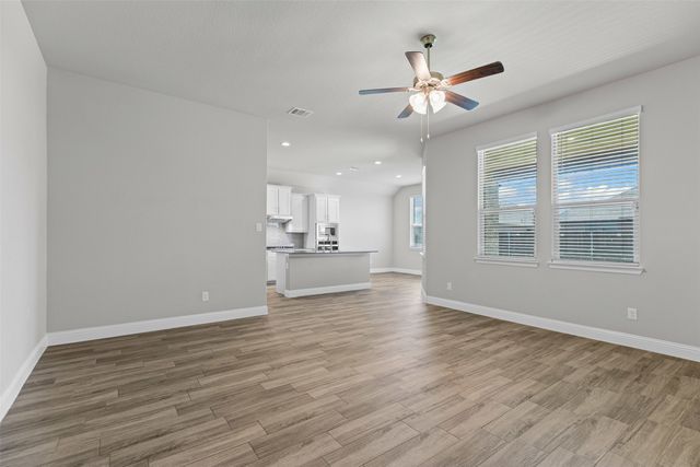 3640 Twin Pines Drive, Grand Prairie, TX 76065