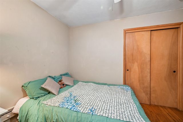 1131 29th Street NE, Cedar Rapids, IA 52402
