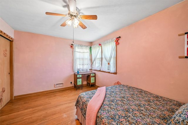 1131 29th Street NE, Cedar Rapids, IA 52402