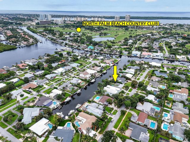 717 Robin Way, North Palm Beach, FL 33408