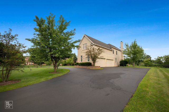 23 Wood Oaks Drive, South Barrington, IL 60010