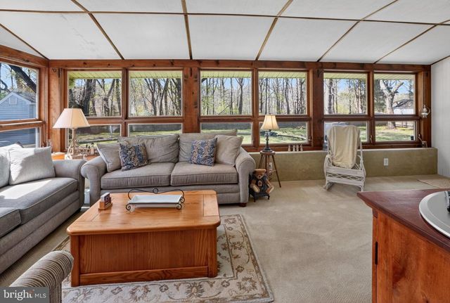 141 PARKVIEW ROAD, Stratford, NJ 08084