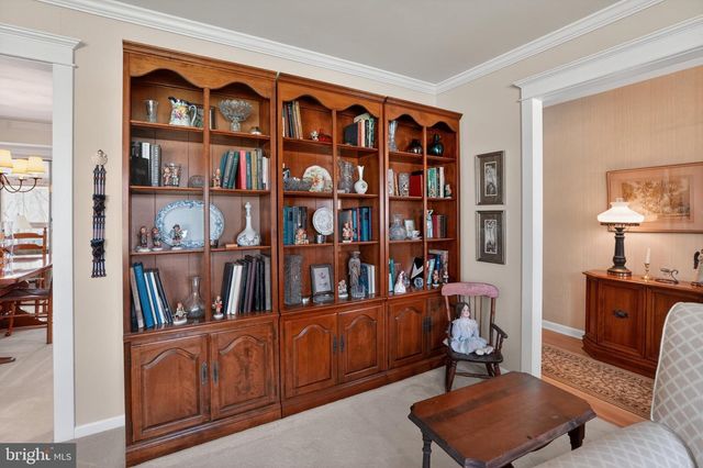 141 PARKVIEW ROAD, Stratford, NJ 08084