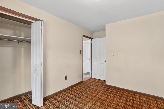 141 PARKVIEW ROAD, Stratford, NJ 08084