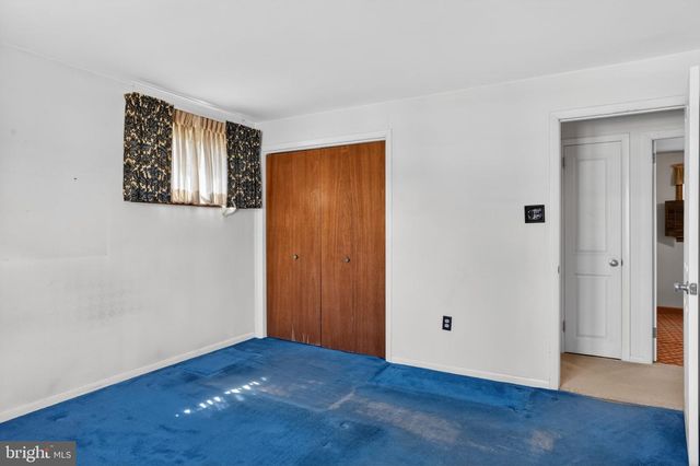 141 PARKVIEW ROAD, Stratford, NJ 08084