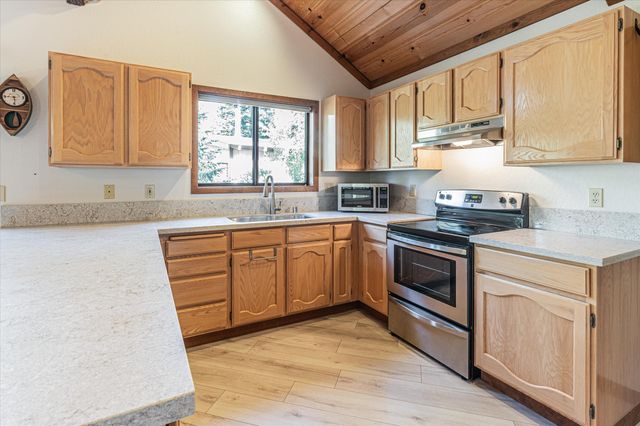 1025 Woodside Drive, Homewood, CA 96141