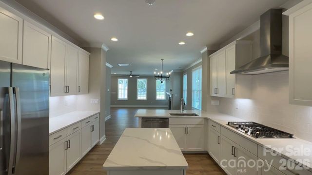 10211 Rainier Trail Drive NW, Huntersville, NC 28078