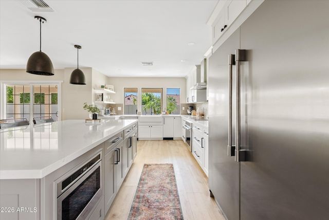 4037 E PINTO Lane, Phoenix, AZ 85050