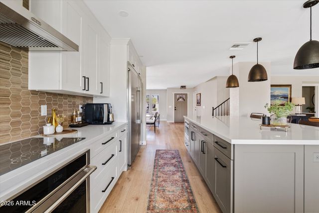 4037 E PINTO Lane, Phoenix, AZ 85050