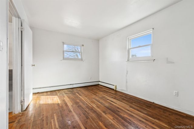 105 Loop Drive, Sayville, NY 11782