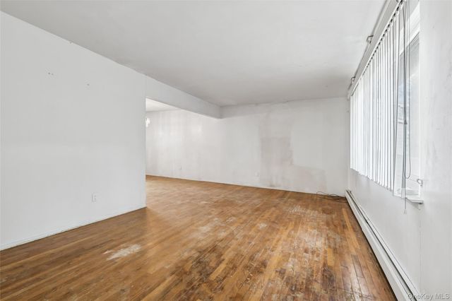 105 Loop Drive, Sayville, NY 11782