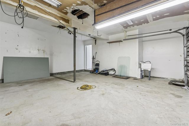 105 Loop Drive, Sayville, NY 11782