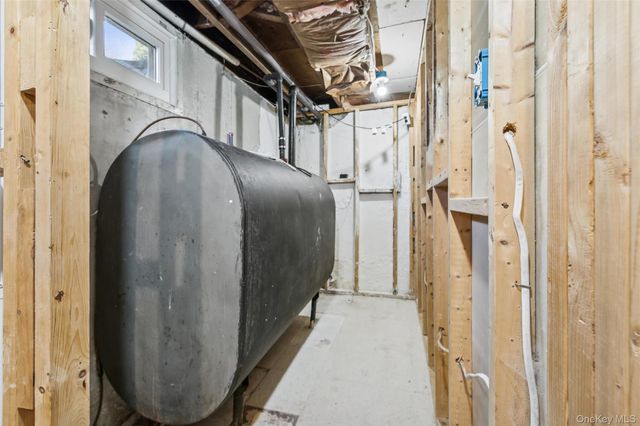 105 Loop Drive, Sayville, NY 11782