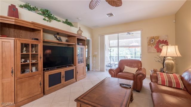 8326 Langshire WAY, Fort Myers, FL 33912