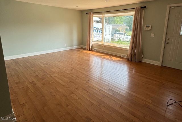 1635 Jolynn Street NE, Massillon, OH 44646