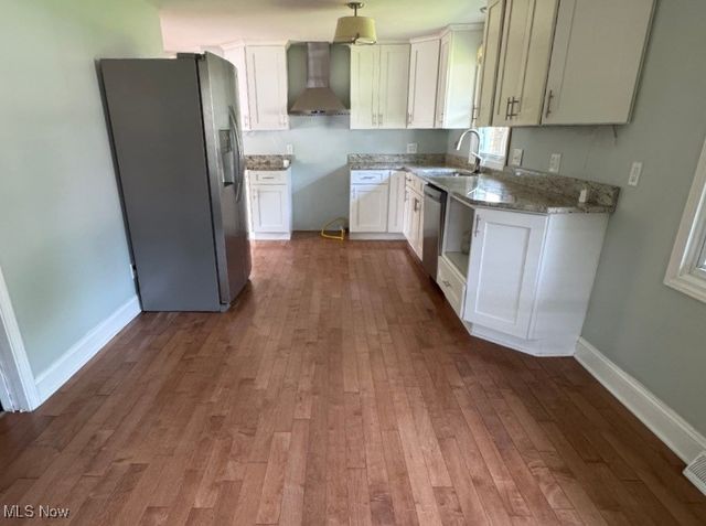 1635 Jolynn Street NE, Massillon, OH 44646