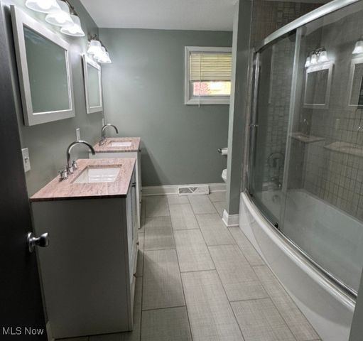 1635 Jolynn Street NE, Massillon, OH 44646