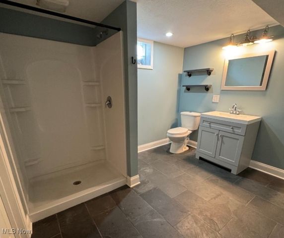 1635 Jolynn Street NE, Massillon, OH 44646