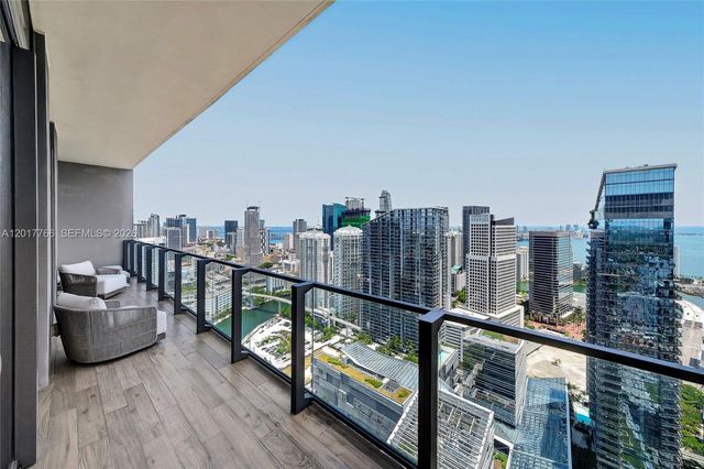 88 SW 7th Street PH4202, Miami, FL 33130