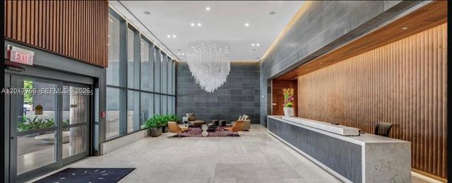 88 SW 7th Street PH4202, Miami, FL 33130